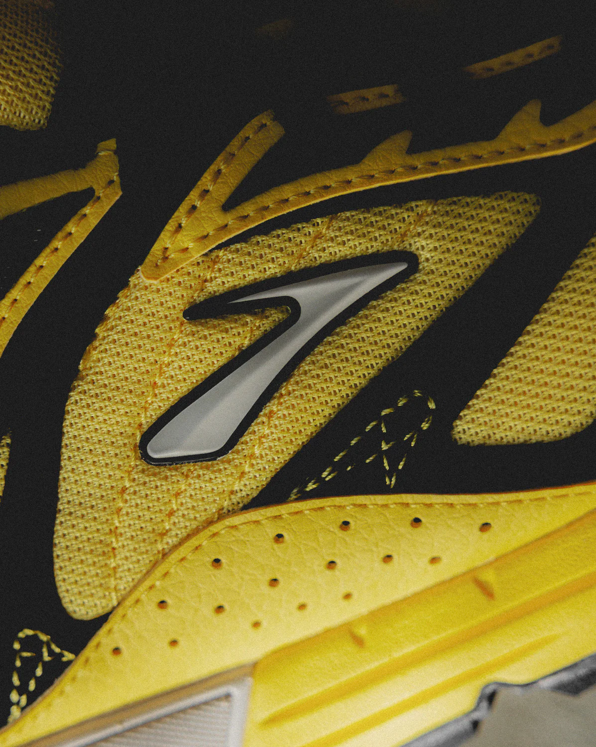 Brooks Cascadia 1 - Image 4