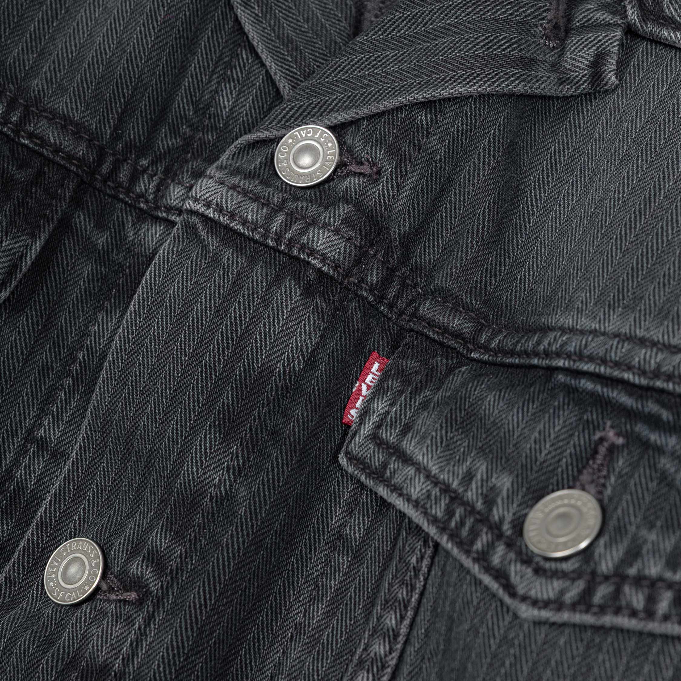 Levi's Relaxed Fit Trucker Jacket - Image 6