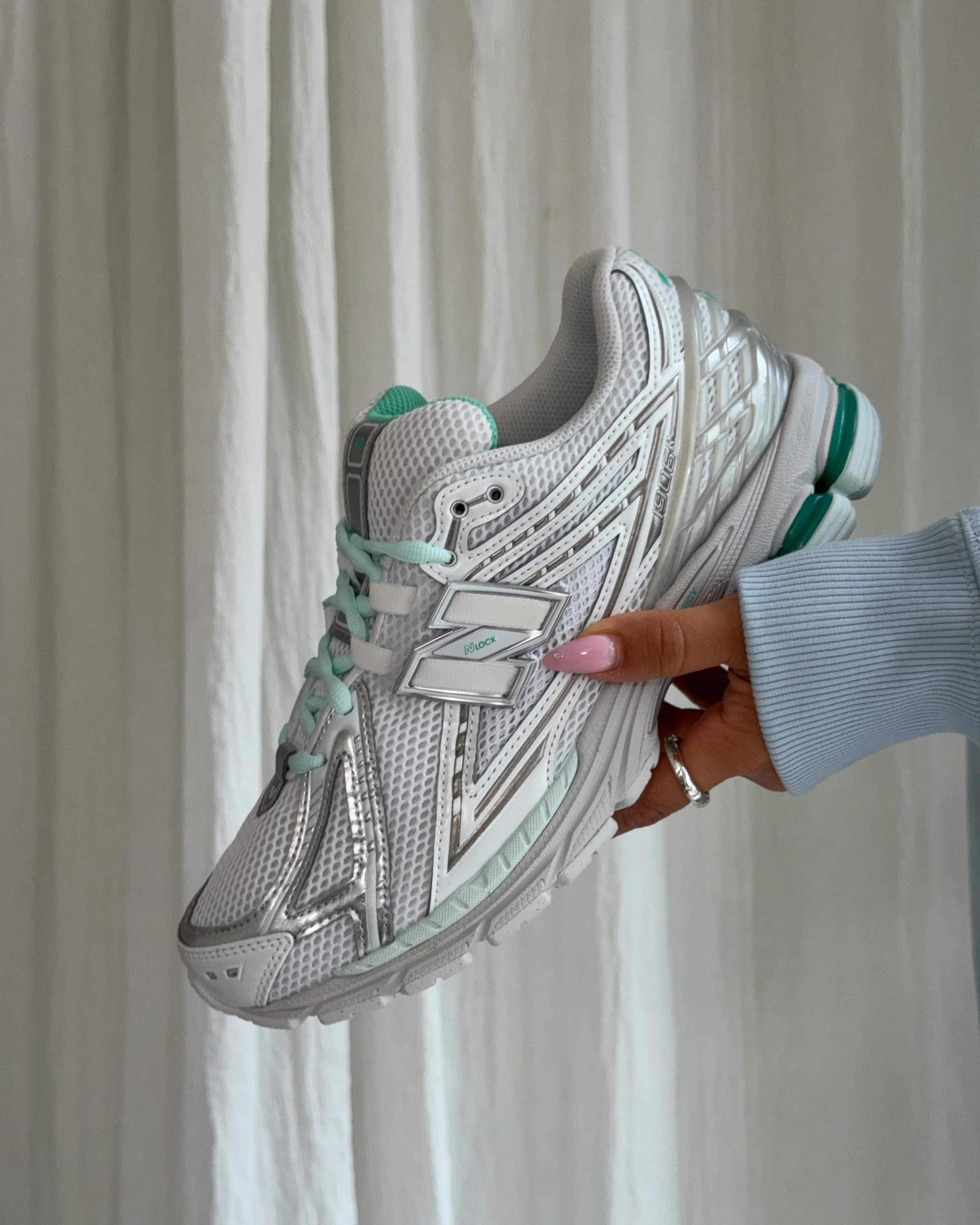 New Balance 1906R - Image 2