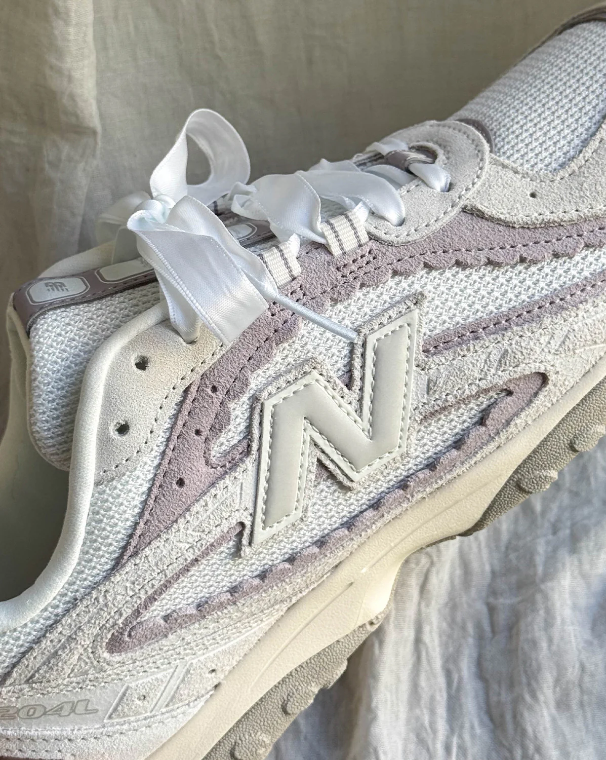 New Balance 204L *Ribbon Pack* - Image 3