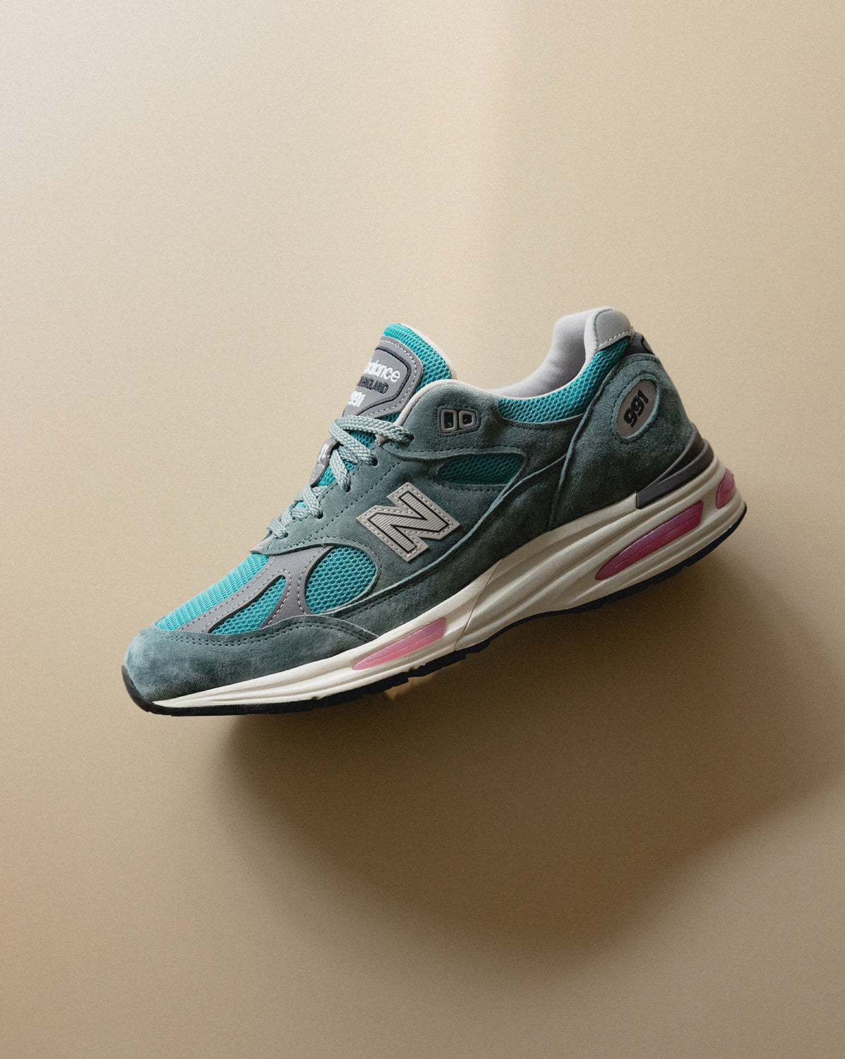 New Balance 991 v2 *Made in England* - Image 2