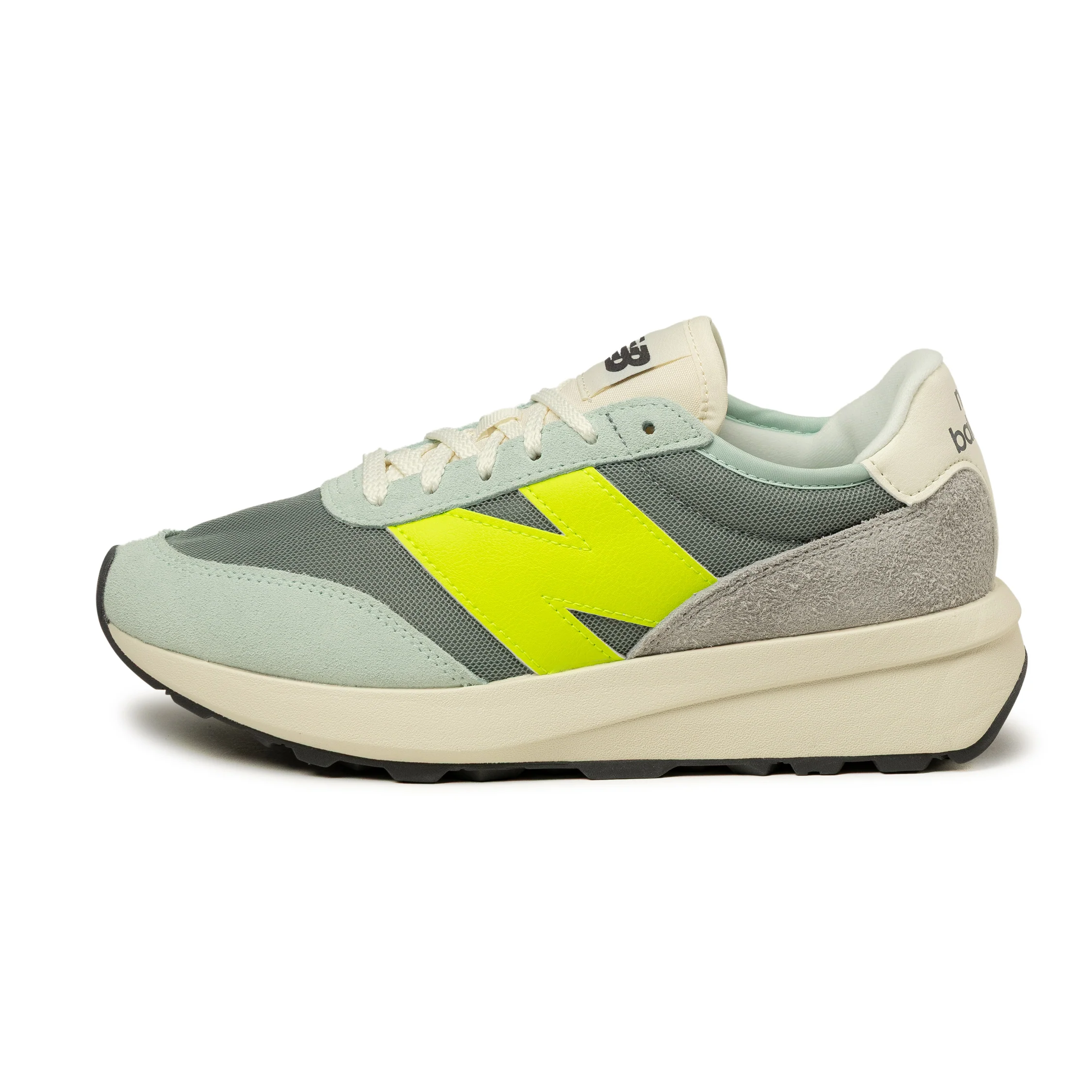 New Balance 370