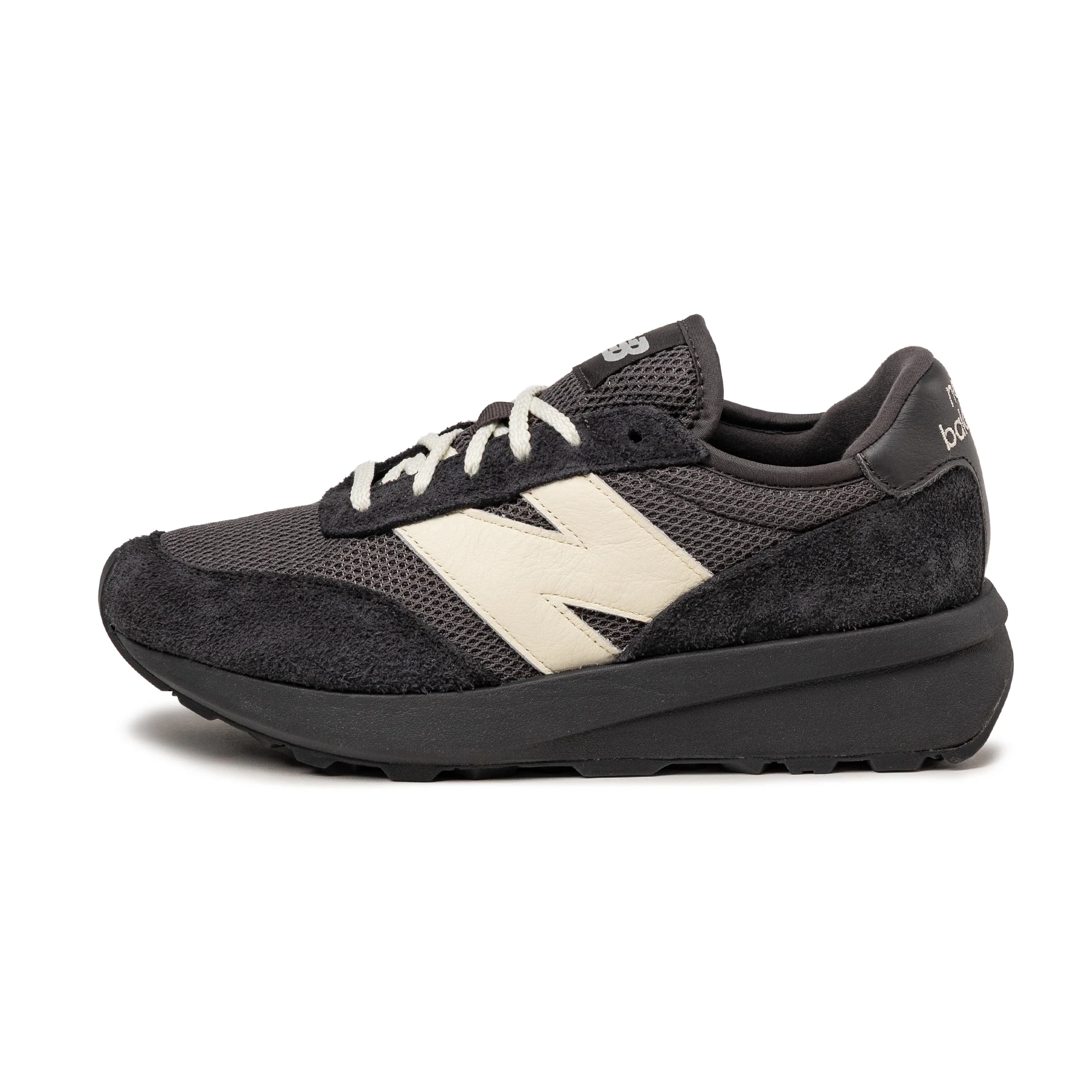 New Balance 370