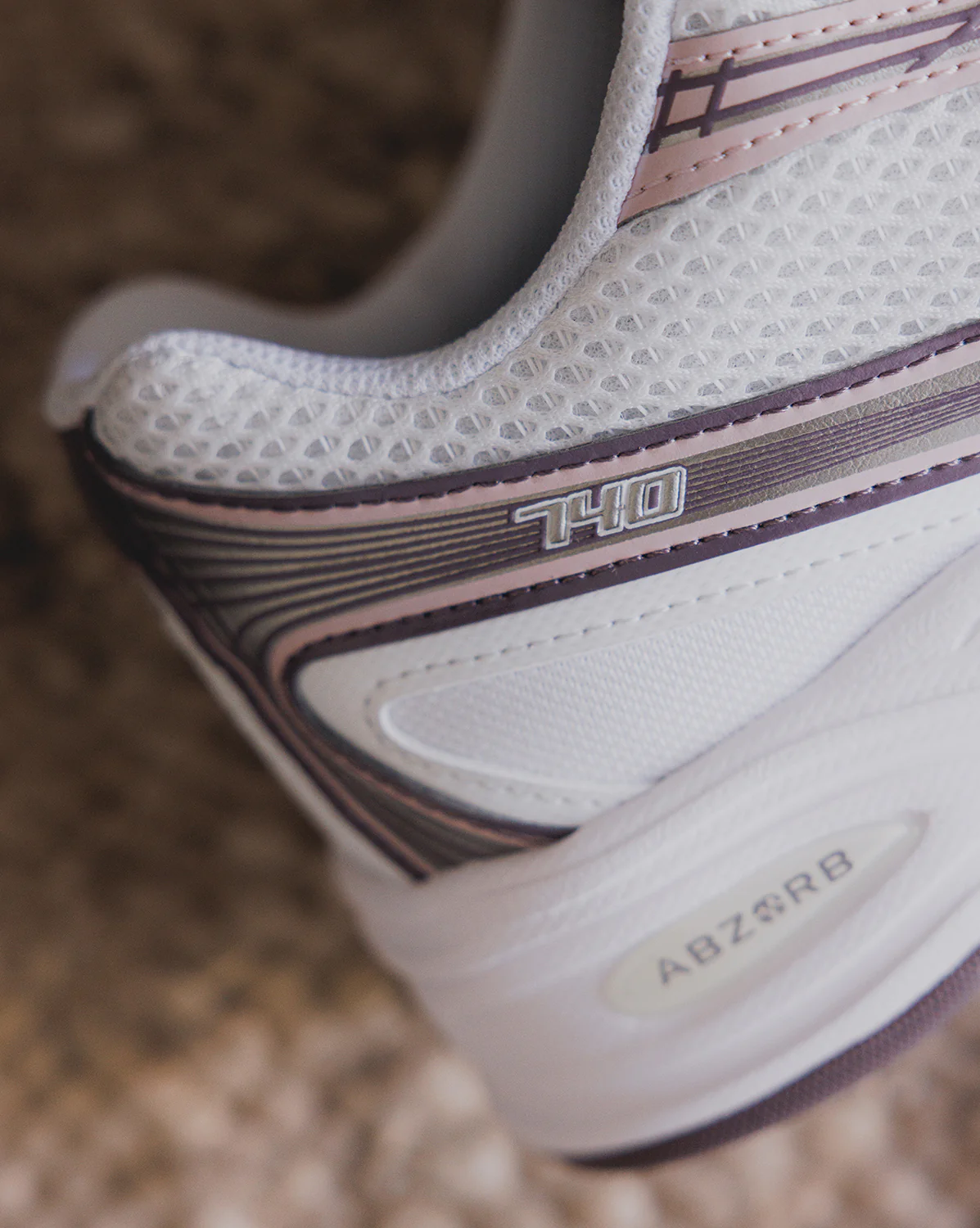 New Balance 740 - Image 4