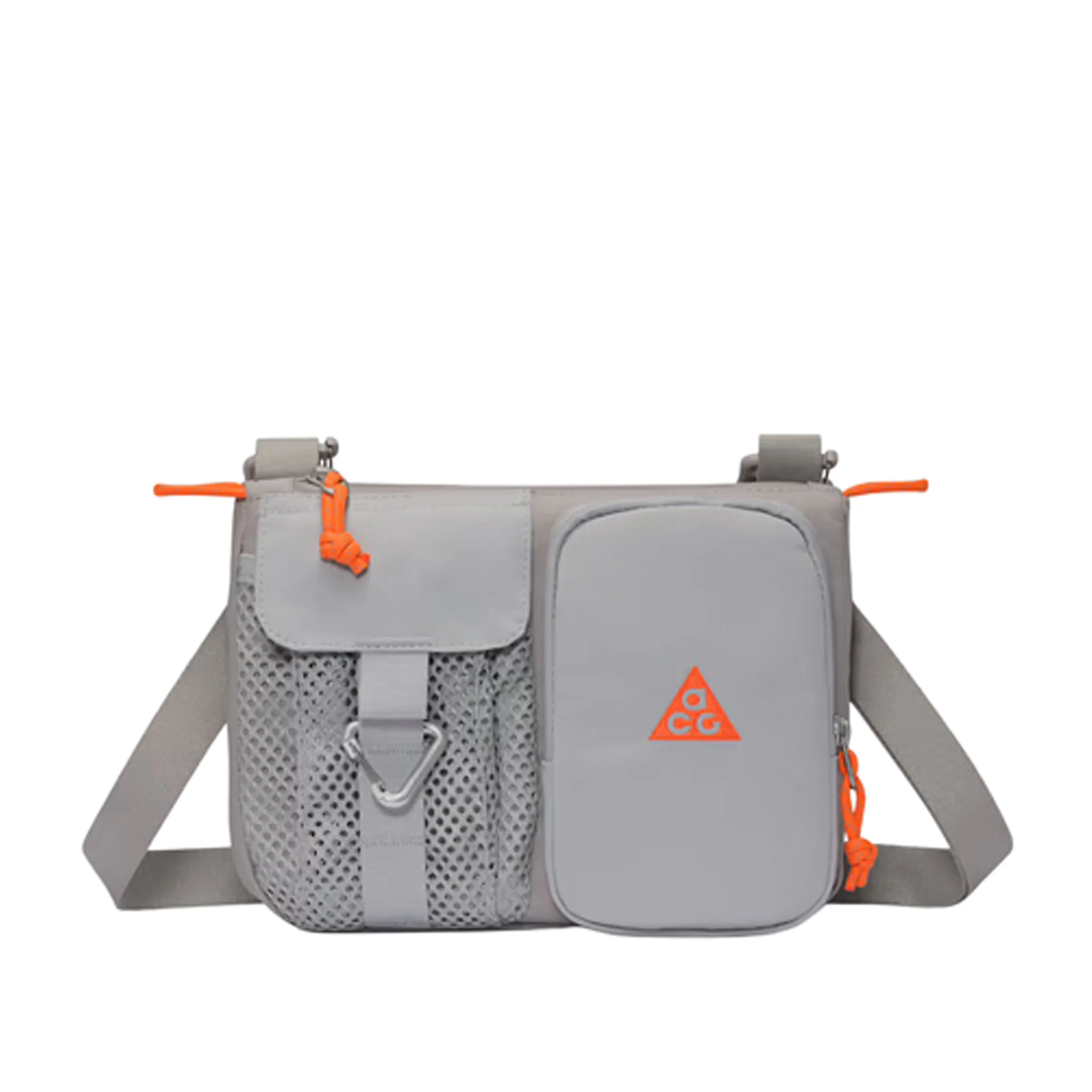 Nike	ACG "Daymax" Crossbody Bag (3L)