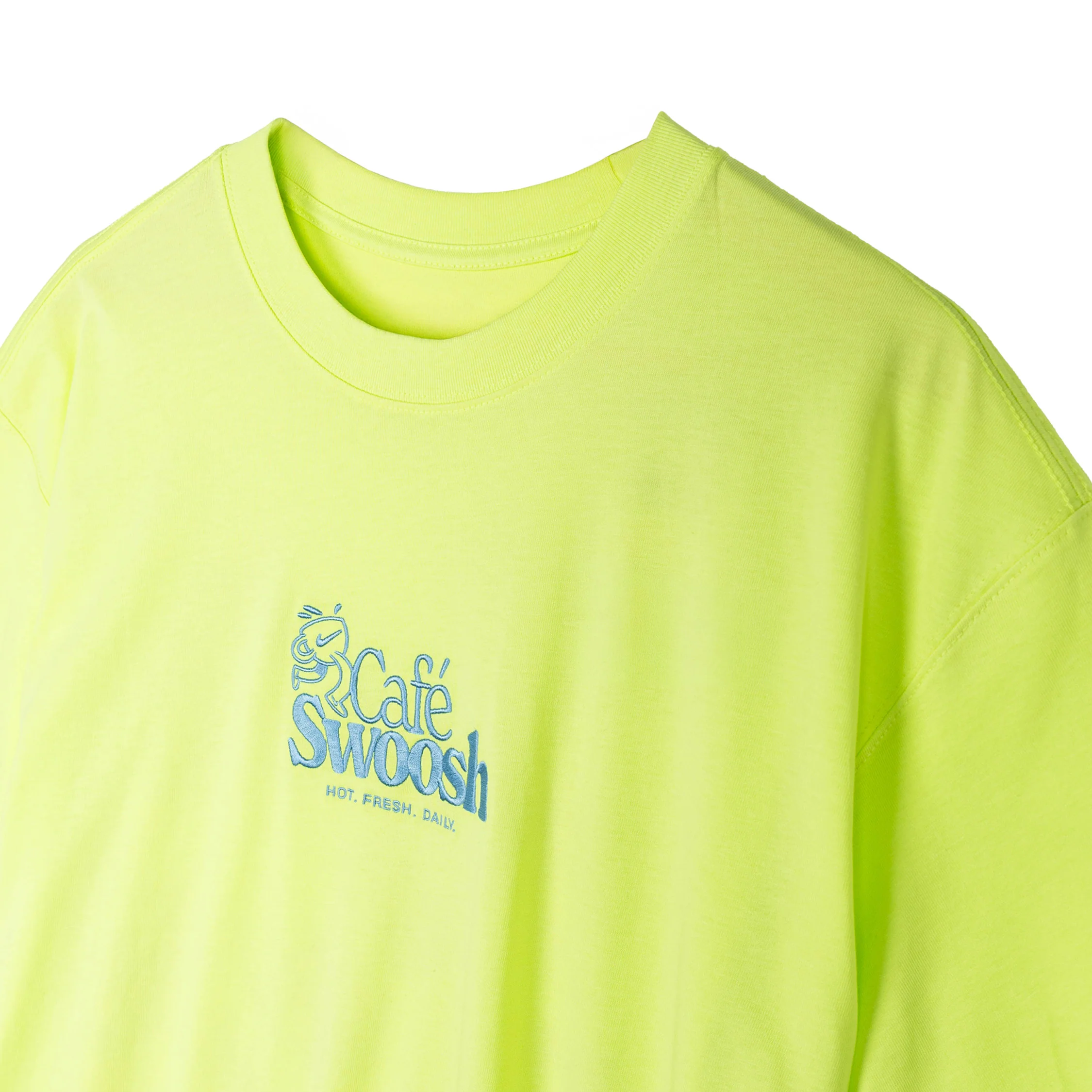 Nike Cafe Swoosh Illustration T-Shirt - Image 3