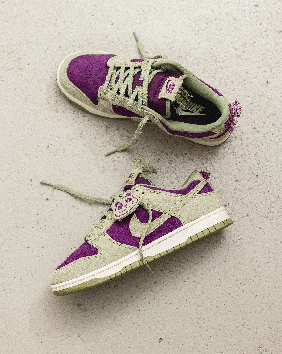 Nike Dunk Low Retro SE *Panda* - Image 2