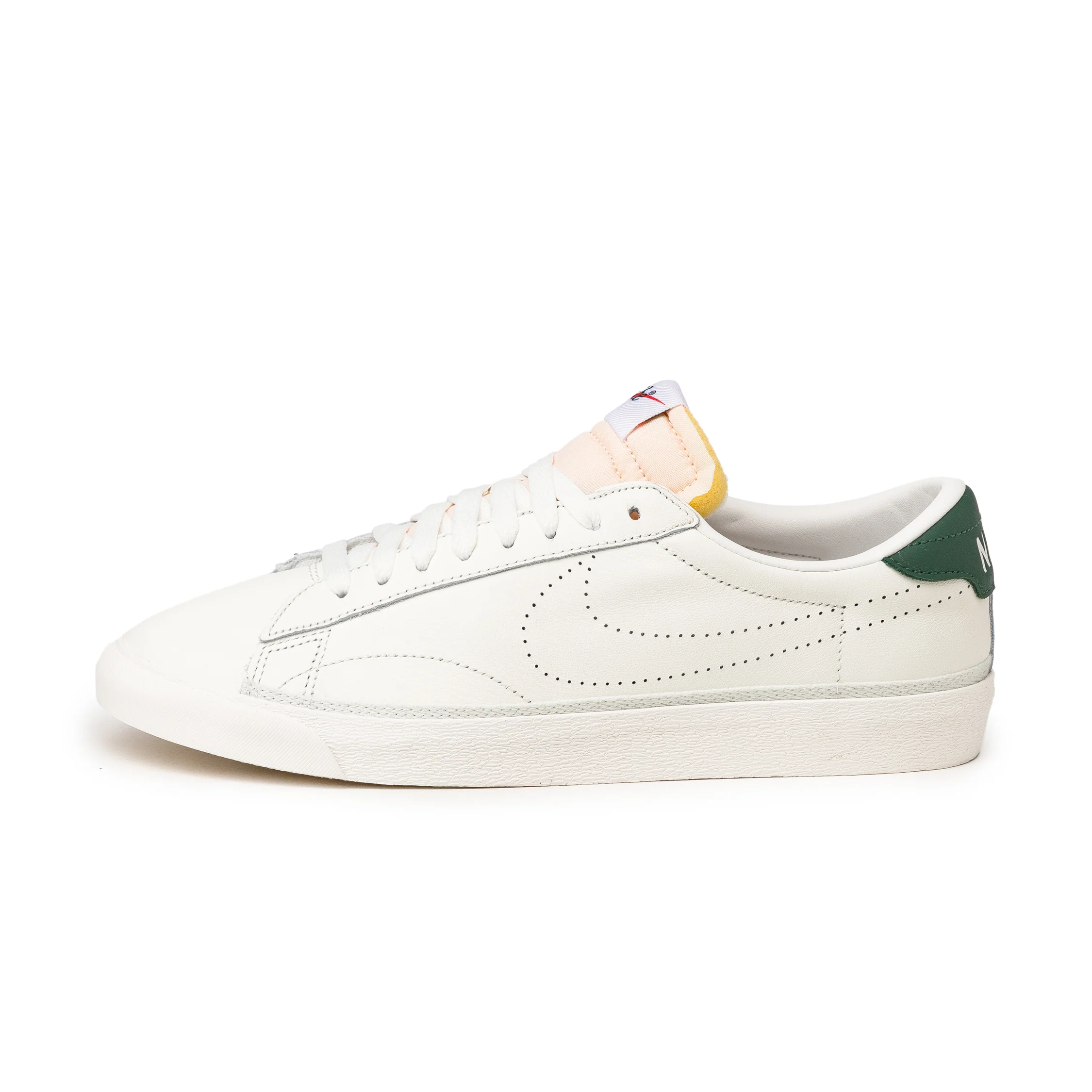 Nike Tennis Classic AC