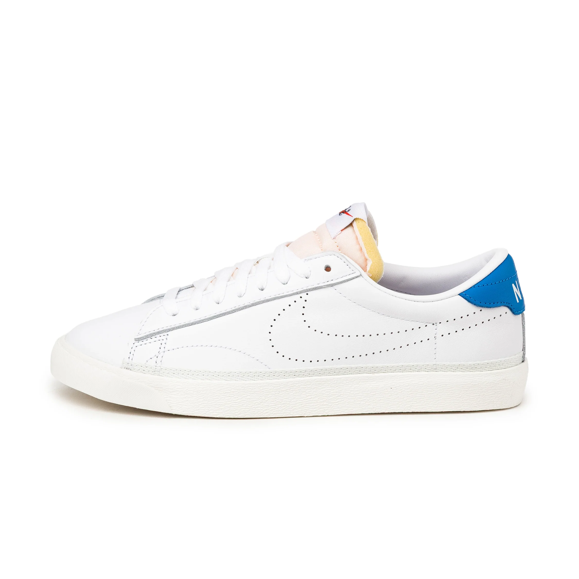 Nike Tennis Classic AC