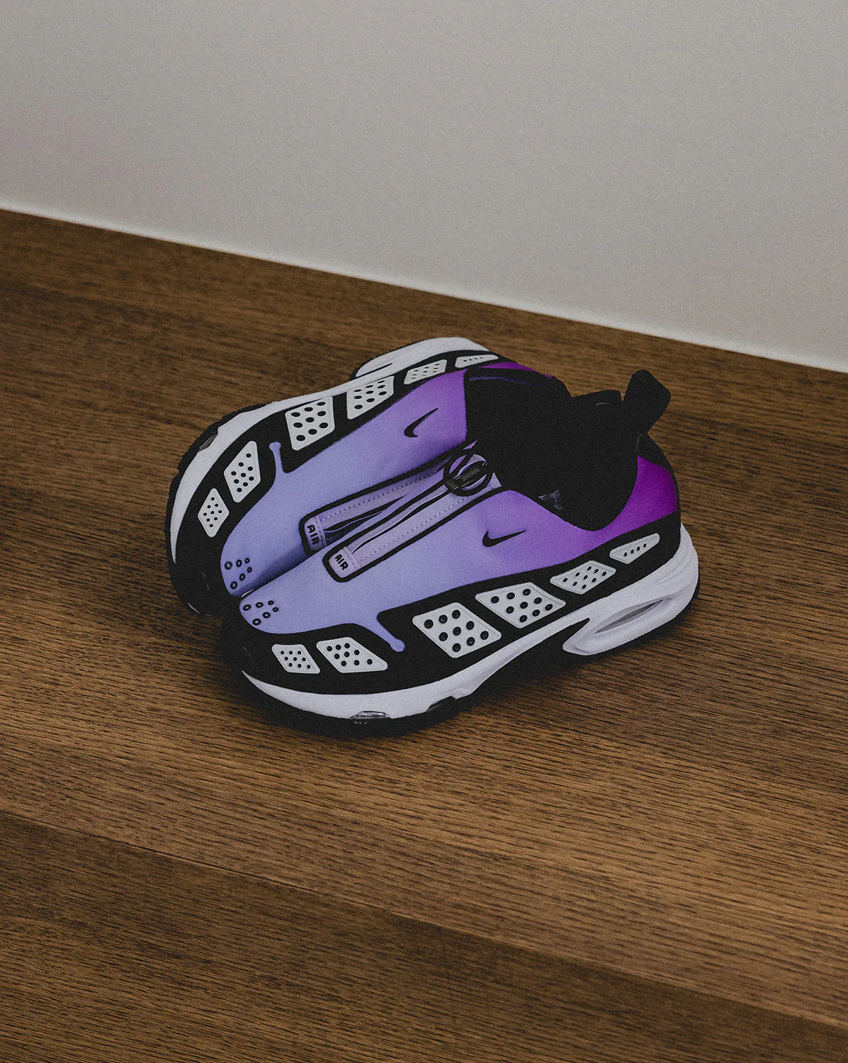 Nike Wmns Air Max SNDR - Image 4