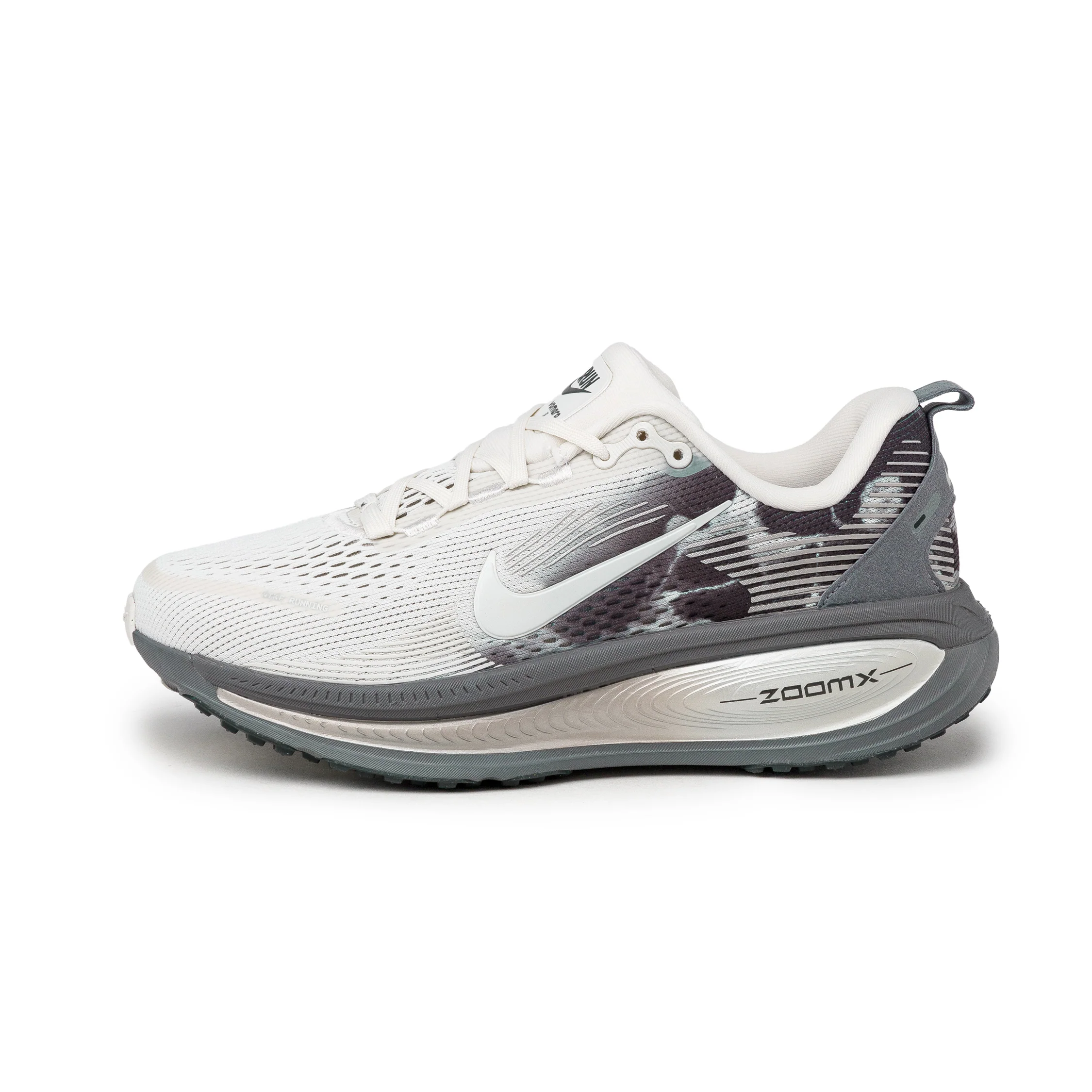 Nike Wmns Vomero 18 SE