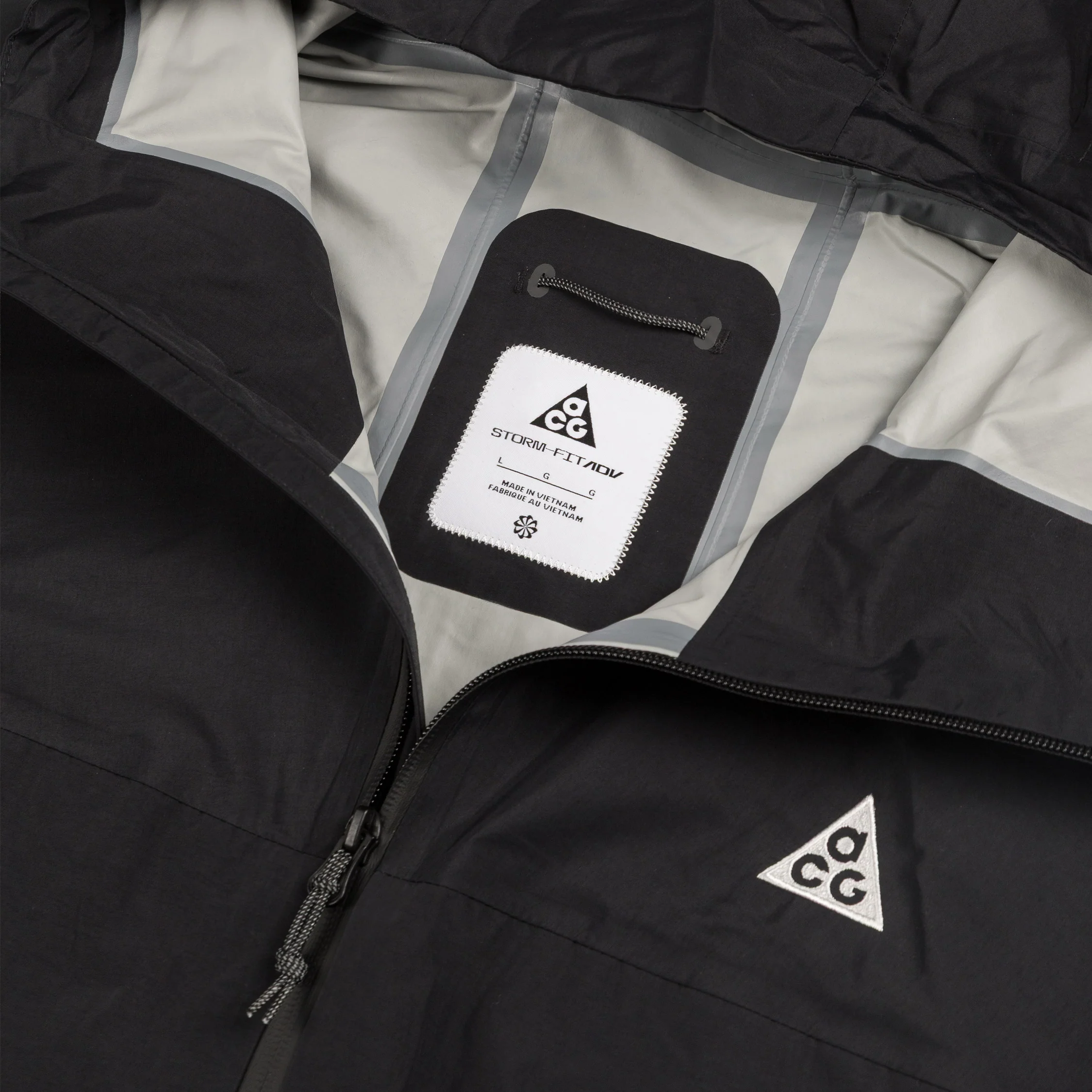Nike	ACG *Morpho* Storm-Fit ADV Rain Jackett - Image 2