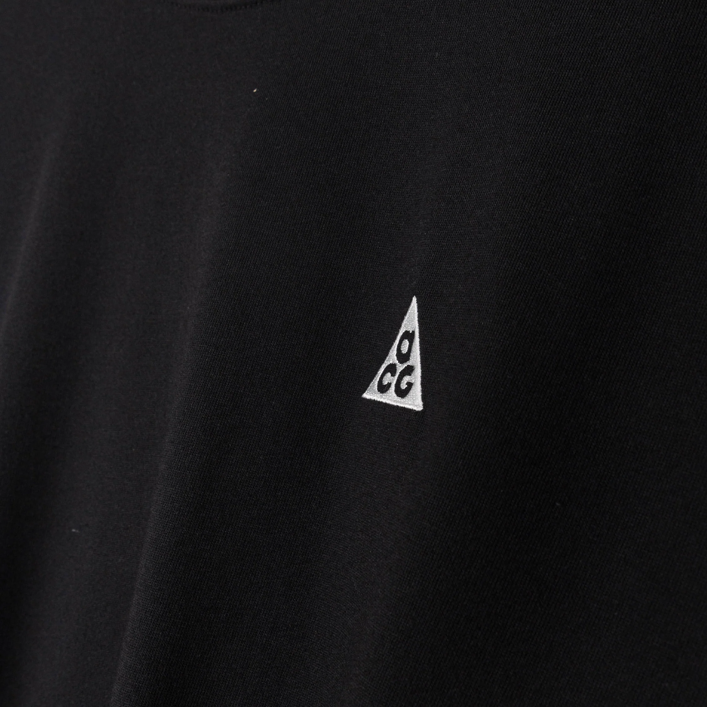 Nike ACG Short-Sleeve T-Shirt - Image 3