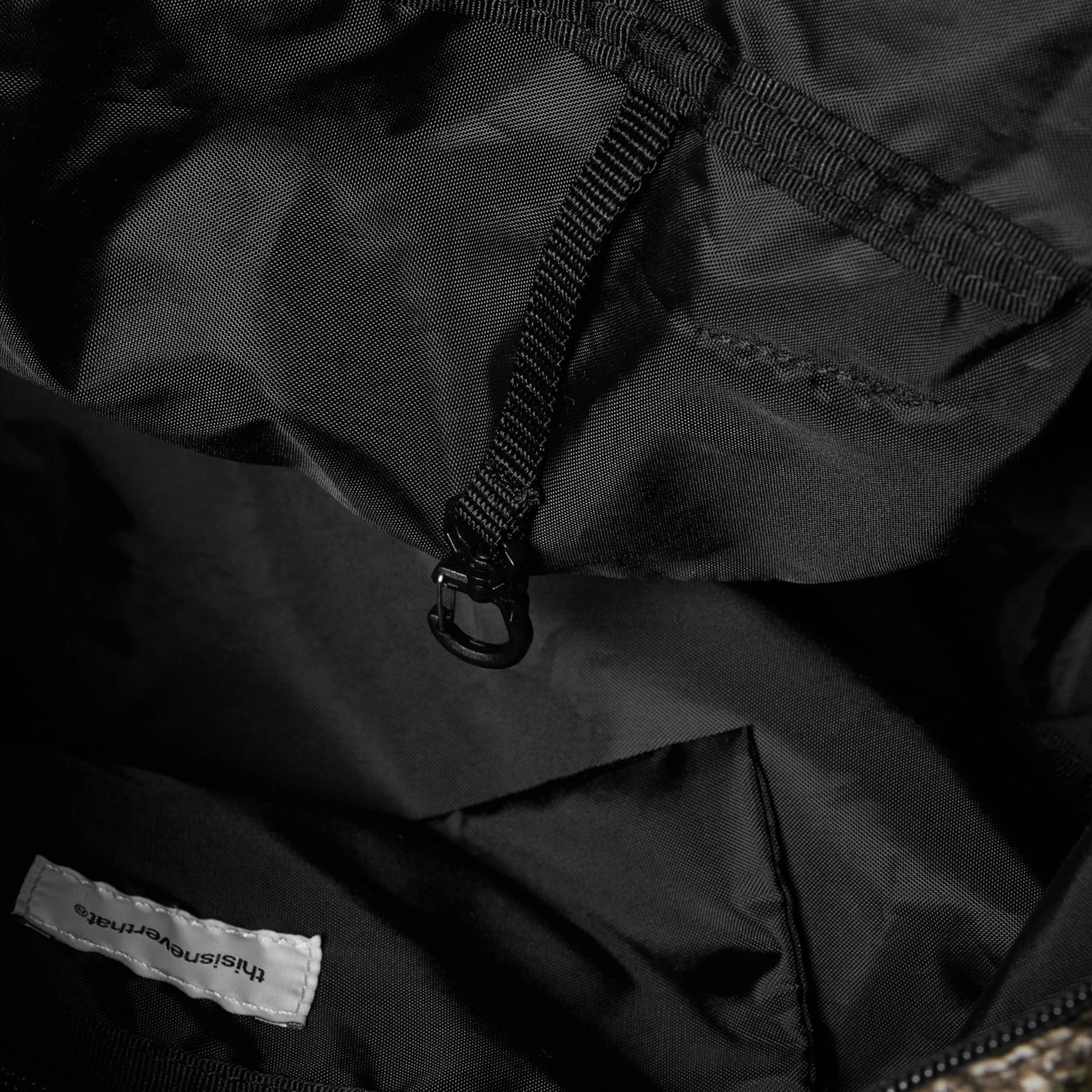 thisisneverthat Active Light Duffle Bag - Image 7